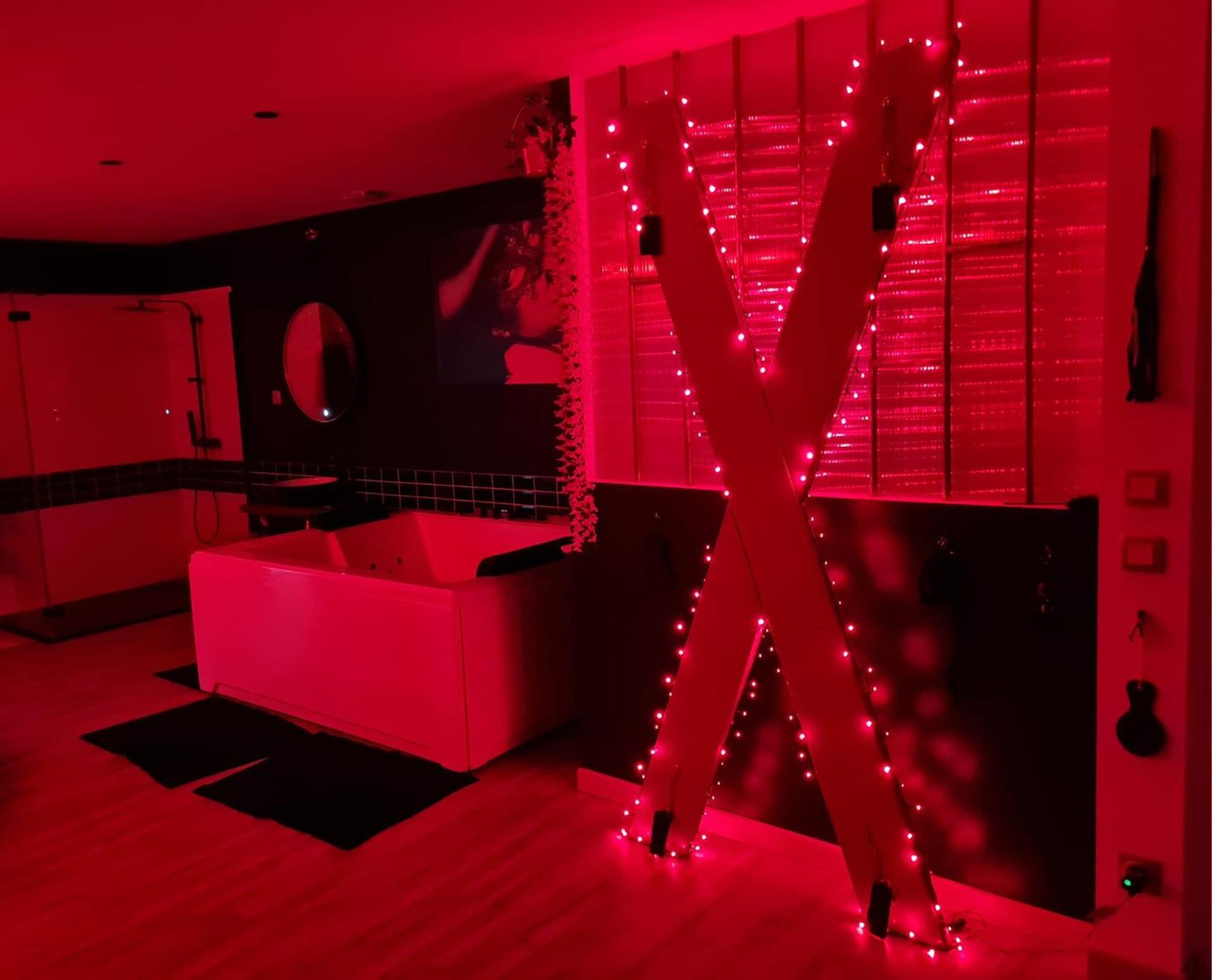 Nuit Insolite-Room Love Saint-Germain  المظهر الخارجي الصورة