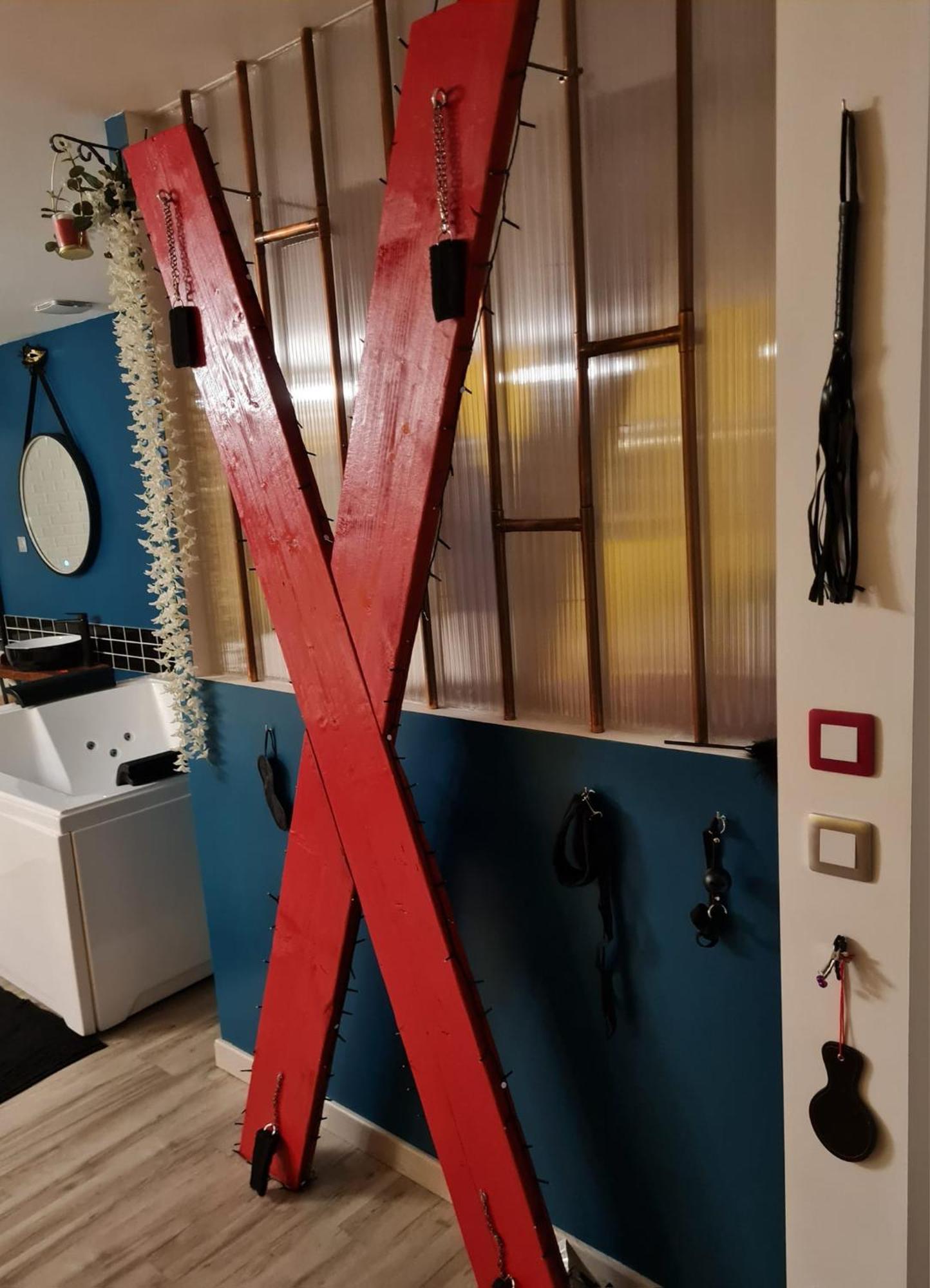 Nuit Insolite-Room Love Saint-Germain  المظهر الخارجي الصورة