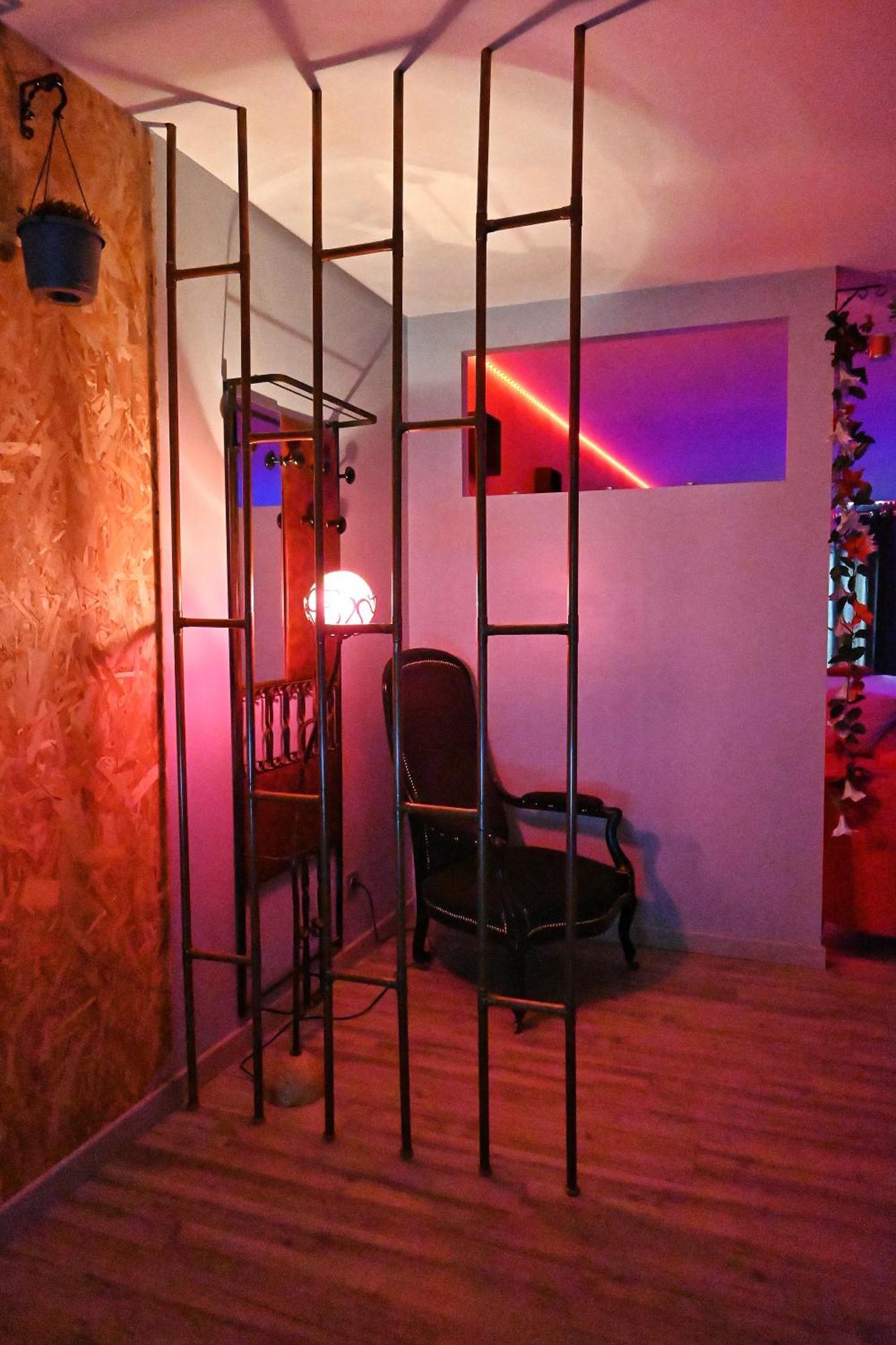 Nuit Insolite-Room Love Saint-Germain  المظهر الخارجي الصورة